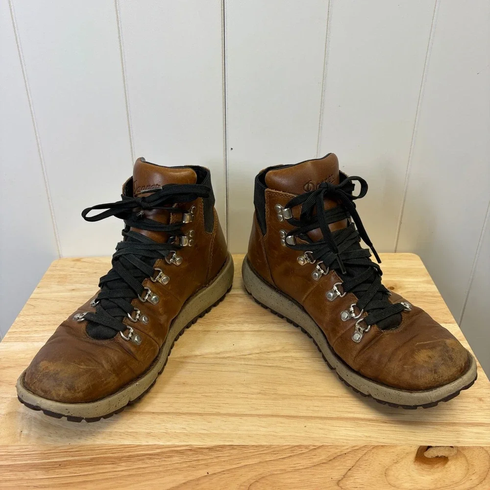 Danner Vertigo 917 Leather Goretex Hiking Boots Men Size 8.5 Light Brown Outdoor